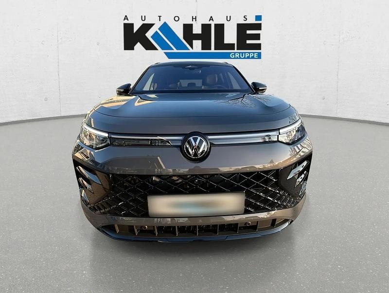 Neu VW Tayron Style 150 PS (110 kW) 2026 Grau SUV