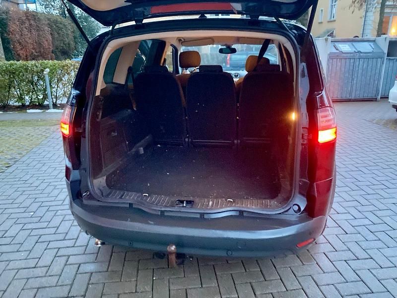 Gebraucht Ford S-MAX S 131 PS (96 kW) 2007 Van / Kleinbus