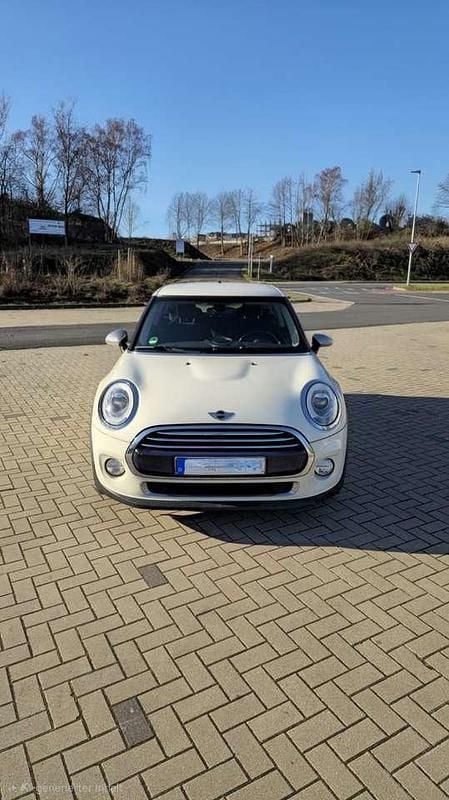 Gebraucht Mini Cooper 136 PS (100 kW) 2015 Weiß Kleinwagen