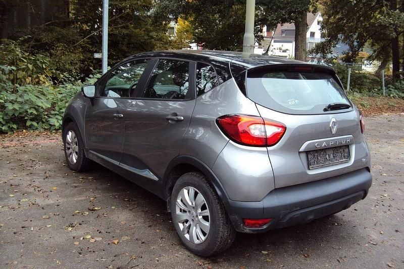Gebraucht Renault Captur Dynamique 90 PS (66 kW) 2013 SUV