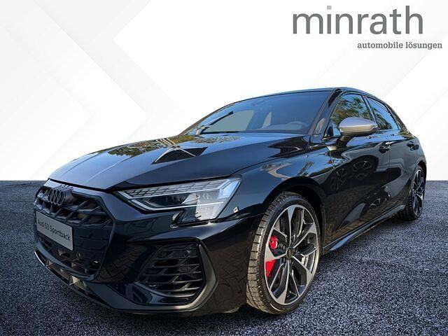 Gebraucht Audi S3 Ambiente 333 PS (244 kW) 2024 Schwarz Limousine