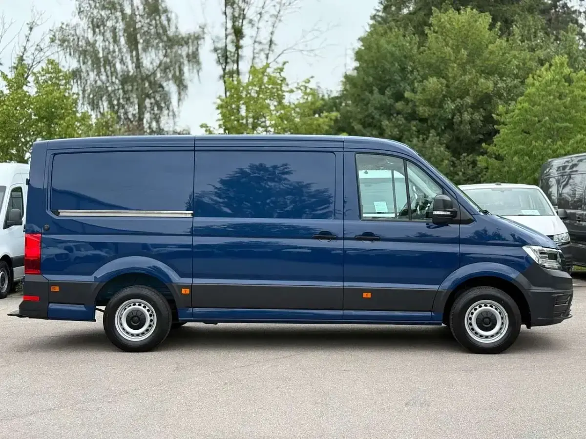Gebraucht VW Crafter 177 PS (130 kW) 2020 Blau Van