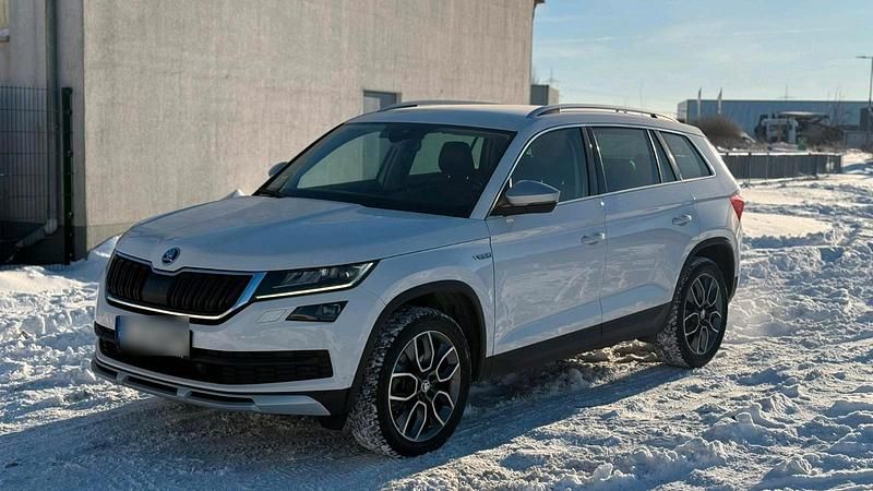 Weiß Gebraucht 2018 Skoda Kodiaq SUV | 18.500 € (Etwas zu teuer) - Bild 1/4