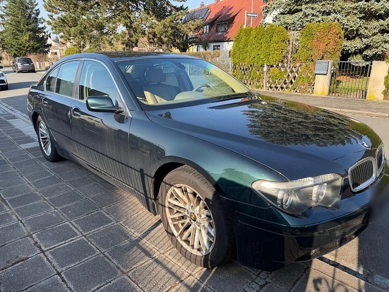 Second-hand BMW 730 230 CP (169 kW) 2003 Verde Berlinǎ