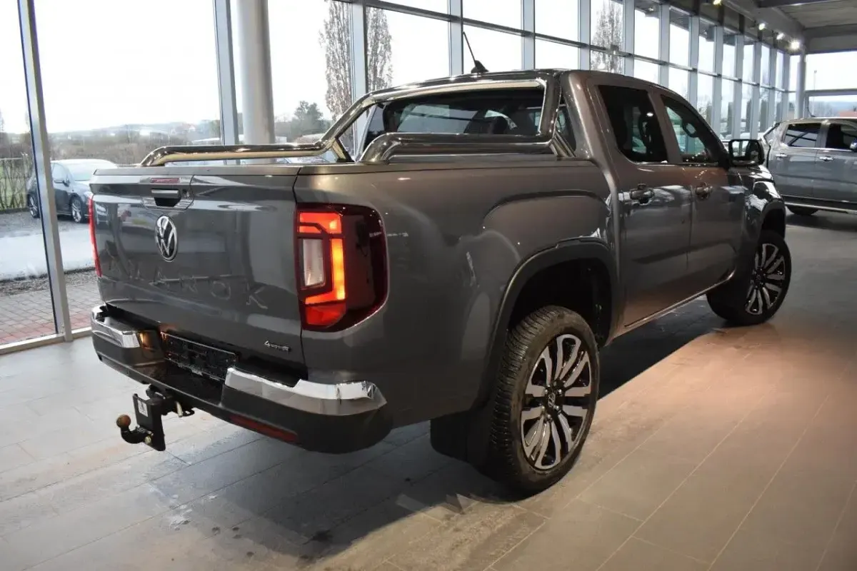 Gebraucht VW Amarok Style 205 PS (150 kW) 2023 Grau Pickup