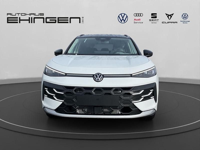 Neu VW T-Roc Style 150 PS (110 kW) 2026 Pure white uni / schwarz uni SUV