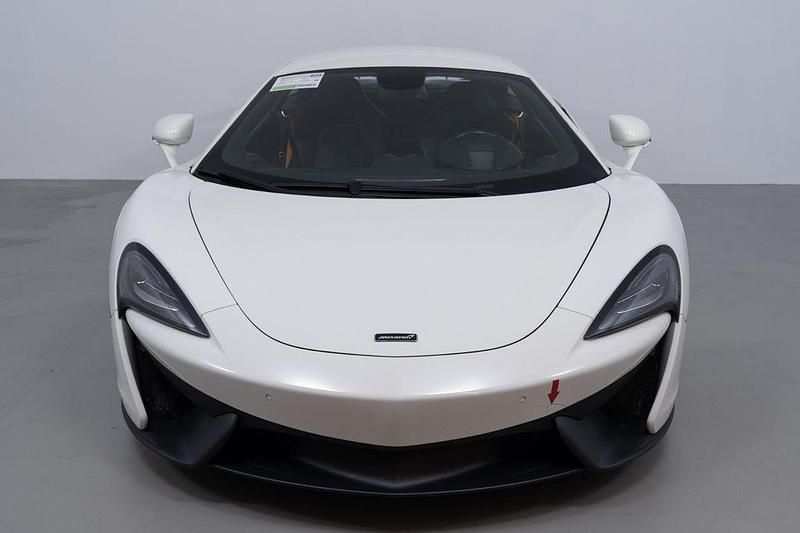Gebraucht McLaren 540C 540 PS (397 kW) 2019 Weiß Coupé