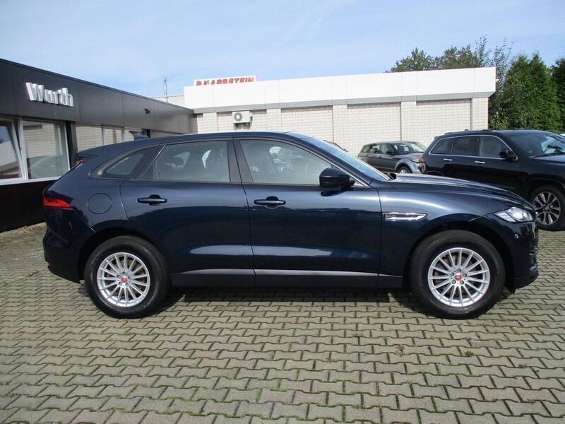 Gebraucht Jaguar F-Pace Pure 179 PS (131 kW) 2018 Blau SUV