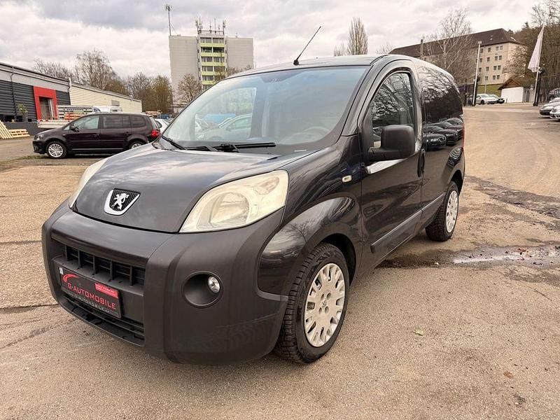 Gebraucht Peugeot Bipper 75 PS (55 kW) 2012 Schwarz Van / Kleinbus