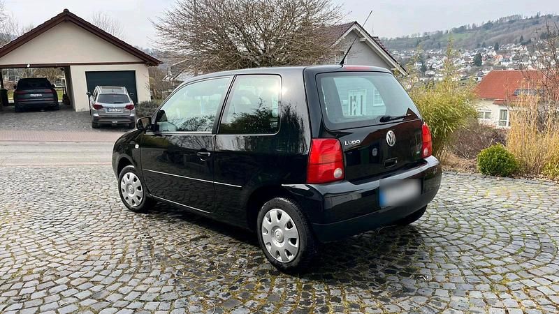 Gebraucht VW Lupo 50 PS (36 kW) 2005 Schwarz Kleinwagen