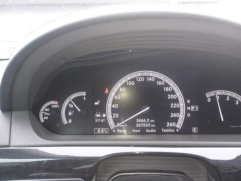 Gebraucht Mercedes S350 258 PS (189 kW) 2011 Schwarz Limousine