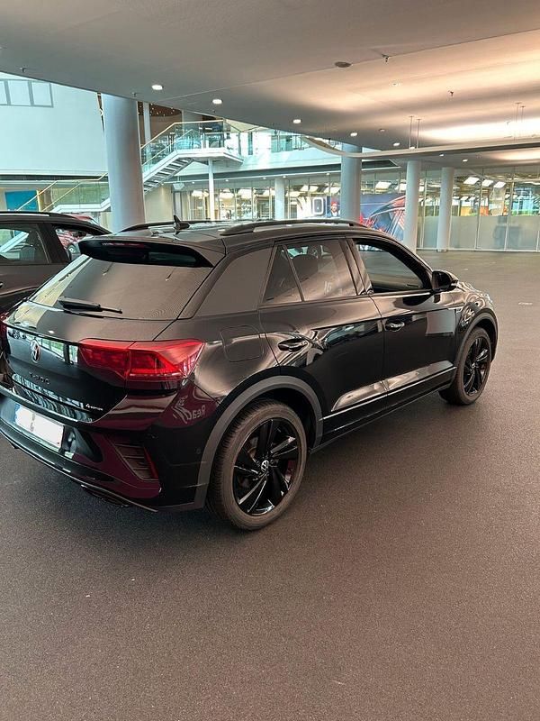 Gebraucht VW T-Roc Style 190 PS (139 kW) 2024 Schwarz SUV