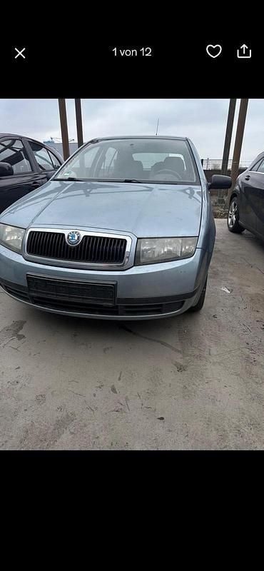 Grau Gebraucht 2003 Skoda Fabia Kleinwagen | 850 € (Guter Preis) - Bild 1/4