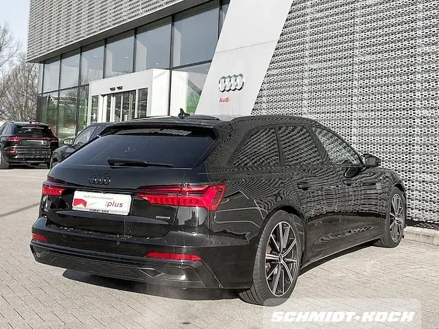 Gebraucht Audi A6 S-Line 367 PS (269 kW) 2025 Mythosschwarz metallic Kombi