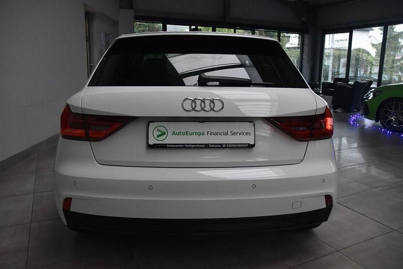 Gebraucht Audi A1 Sportback Comfort 110 PS (80 kW) 2022 Weiß Kleinwagen