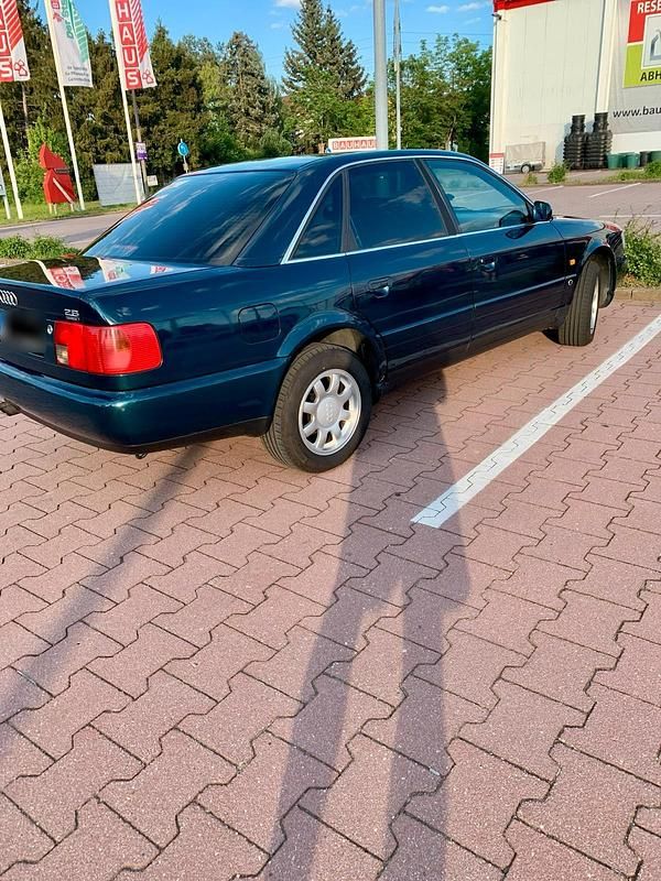 Usata Audi A6 Basis 193 CV (141 kW) 1996 Verde Berlina