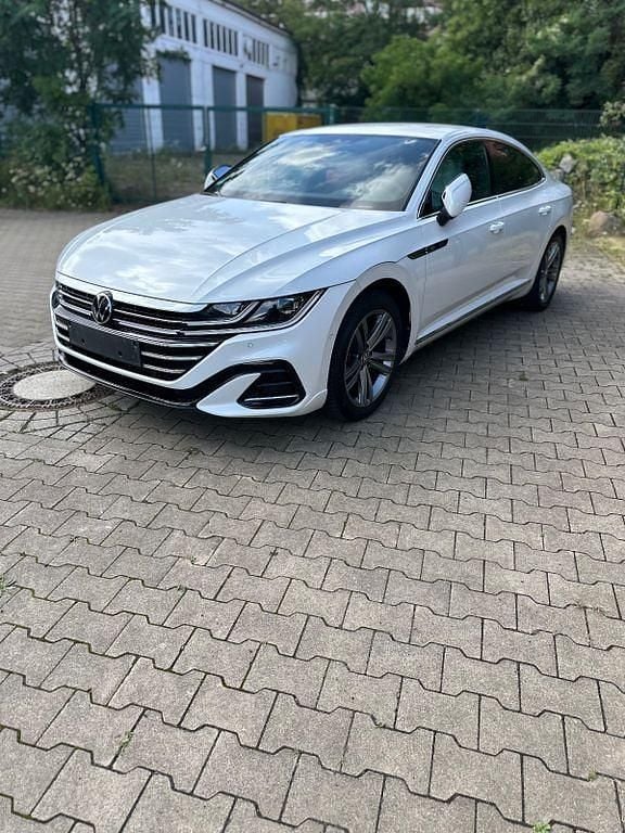 Weiß Gebraucht 2022 VW Arteon R-line Limousine | 31.900 € (Fairer Preis) - Bild 1/4