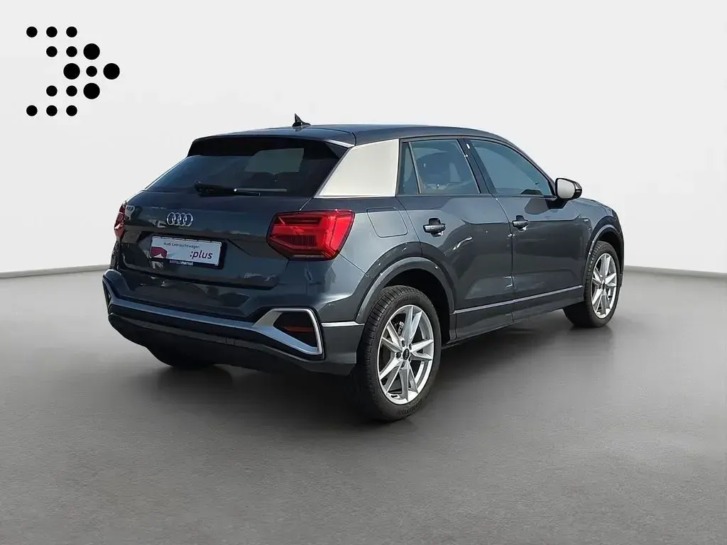 Gebraucht Audi Q2 S-Line 150 PS (110 kW) 2023 Daytonagrau perleffekt SUV