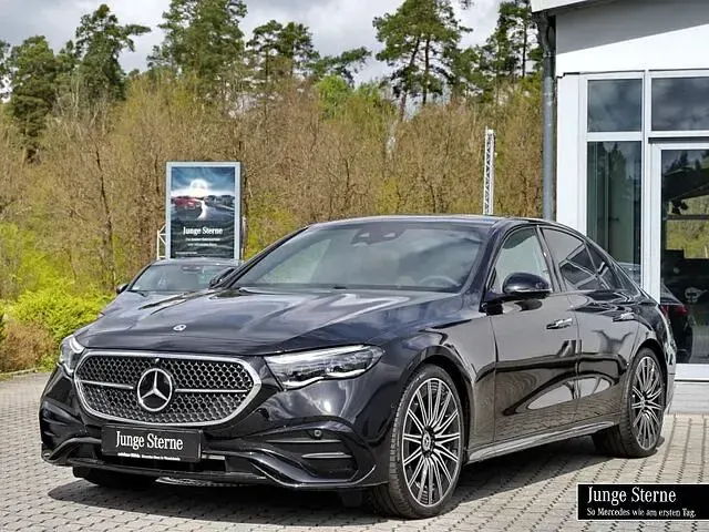 Neu Mercedes E200 AMG 227 PS (166 kW) 2025 Obsidianschwarz lack Limousine