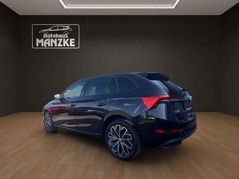 Gebraucht Skoda Scala Style 110 PS (80 kW) 2023 Schwarzmagic perleffekt Kleinwagen
