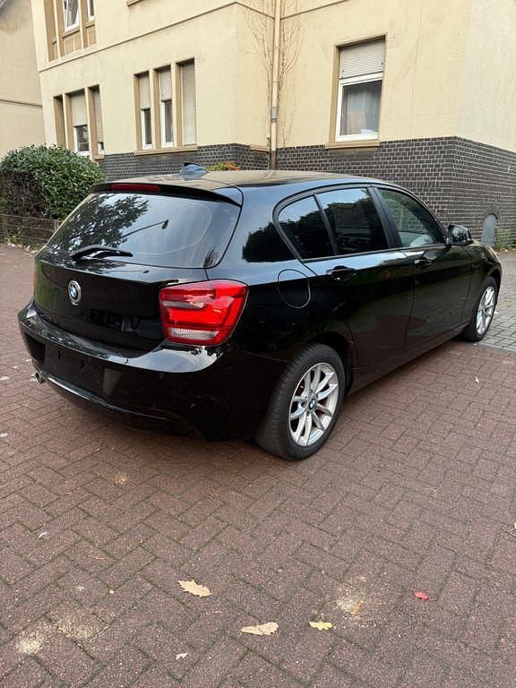 Gebraucht BMW 116 Efficient Dynamics 116 PS (85 kW) 2012 Schwarz Kleinwagen