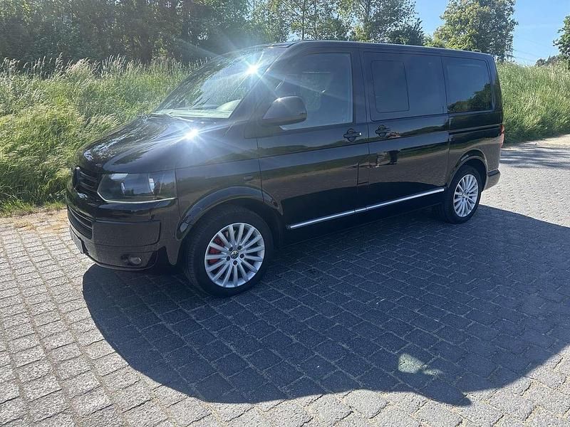 Gebraucht VW Multivan Highline 179 PS (131 kW) 2011 Van