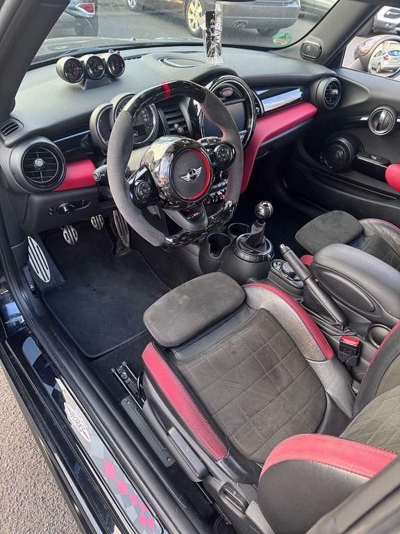 Gebraucht Mini Cooper S 192 PS (141 kW) 2018 Schwarz Kleinwagen