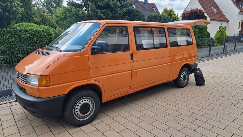 Orange Gebraucht 1998 VW T4 Van | 8.550 € (Fairer Preis) - Bild 1/4