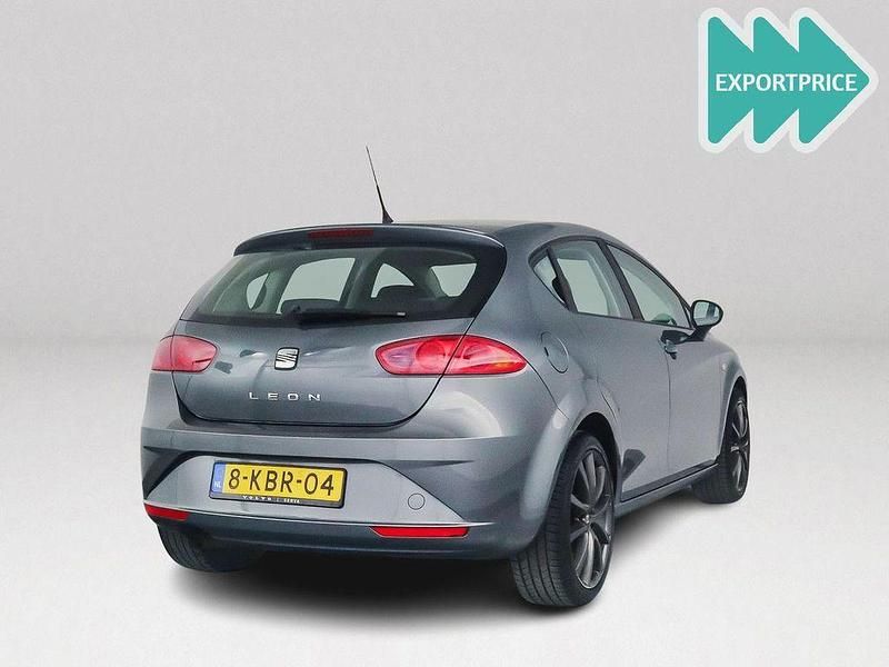 Gebraucht Seat Leon Style 105 PS (77 kW) 2012 Grau Limousine