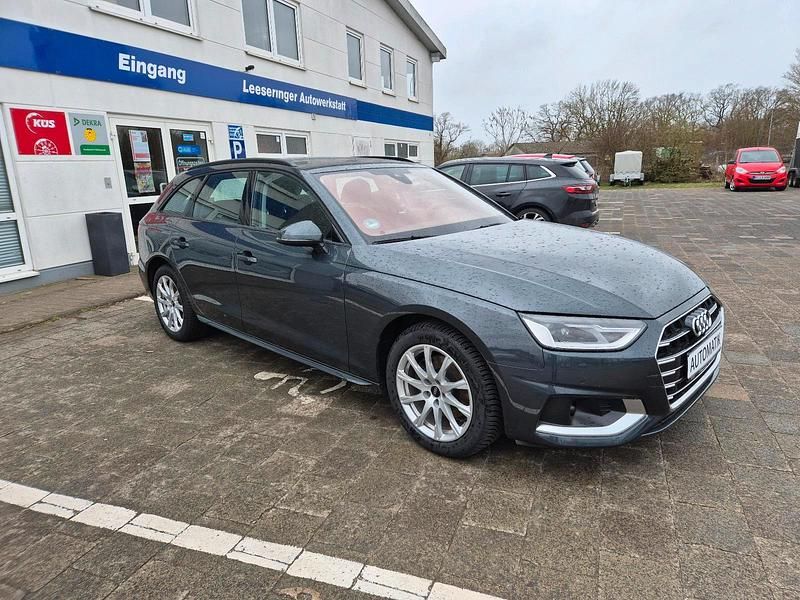 Gebraucht Audi A4 Business 150 PS (110 kW) 2021 Grau Kombi