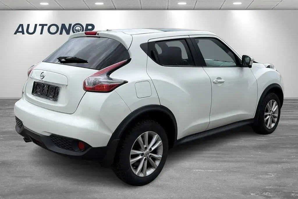 Gebraucht Nissan Juke Tekna 116 PS (85 kW) 2015 Weiß SUV