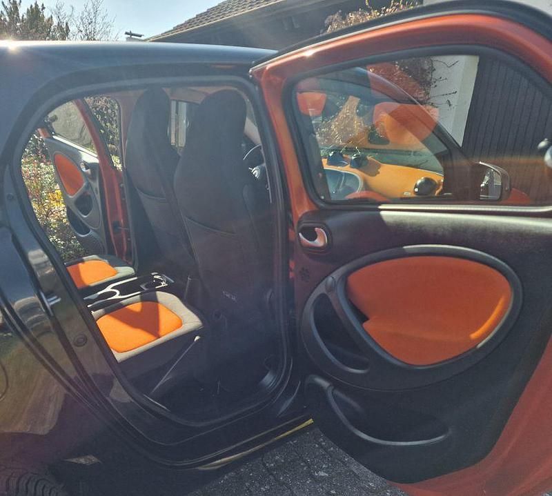 Gebraucht Smart ForFour Prime 71 PS (52 kW) 2014 Schwarz Kleinwagen