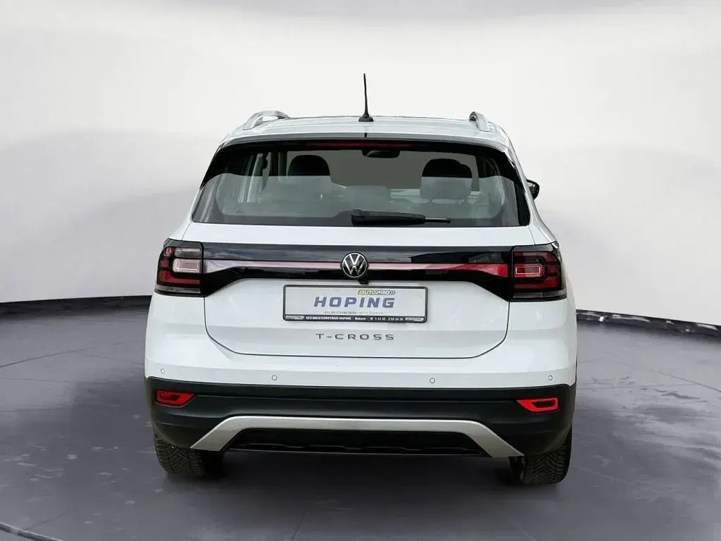 Gebraucht VW T-Cross Style 110 PS (80 kW) 2023 Weiß SUV