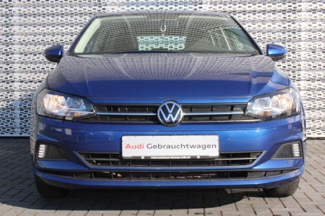 Gebraucht VW Polo Comfortline 95 PS (69 kW) 2021 Reef blue (blau) Limousine