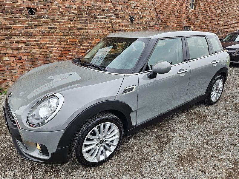 Grau Gebraucht 2017 Mini One D Clubman Kombi | 12.490 € (Fairer Preis) - Bild 1/4