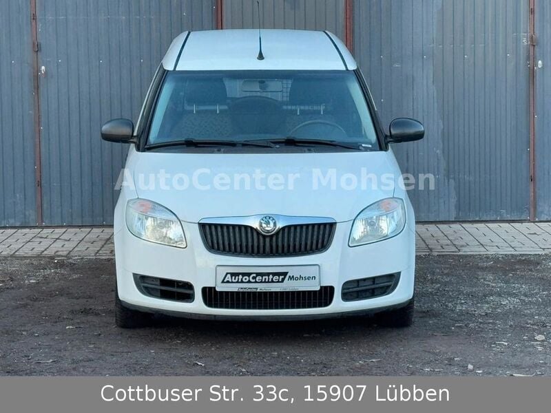 Gebraucht Skoda Roomster 69 PS (50 kW) 2010 Weiß Van / Kleinbus