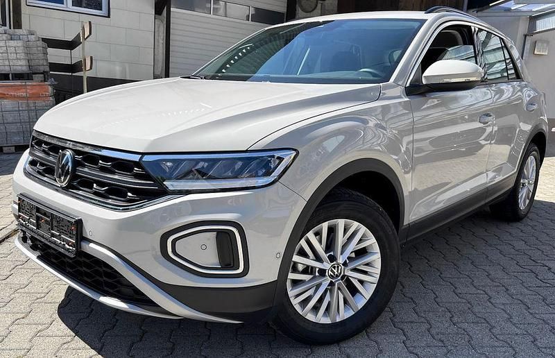 Ascotgrau Gebraucht 2024 VW T-Roc Life SUV | 29.750 € (Fairer Preis) - Bild 1/4