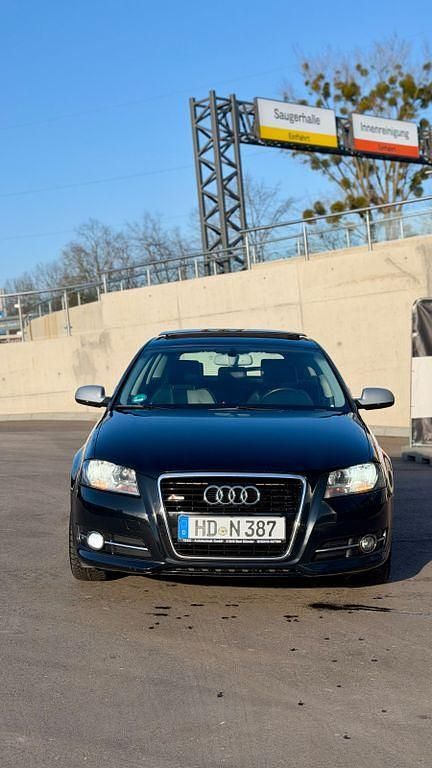 Gebraucht Audi A3 S-Line 105 PS (77 kW) 2010 Schwarz Kleinwagen