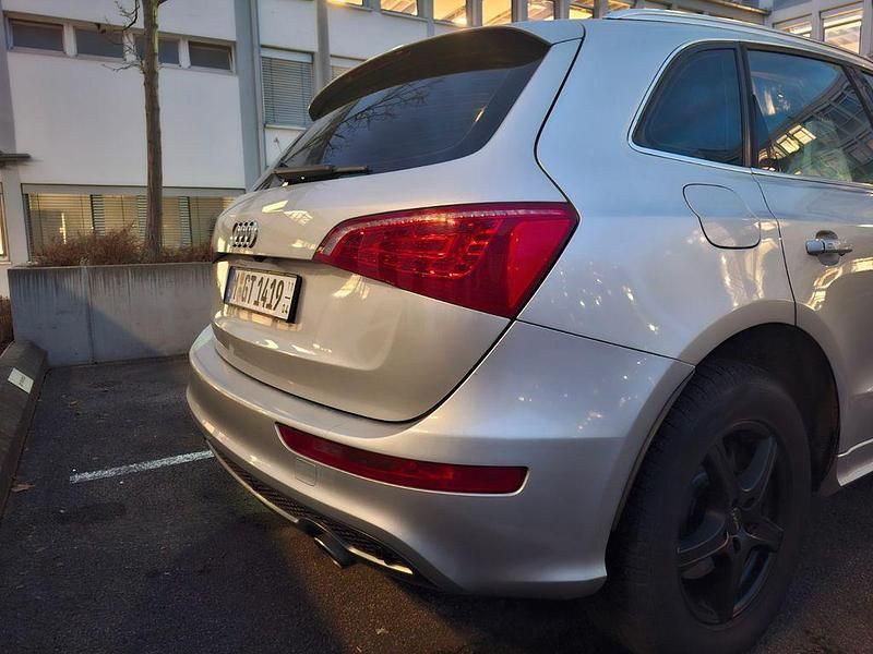 Silber Gebraucht 2009 Audi Q5 Comfort SUV | 7.500 € (Superpreis) - Bild 1/4