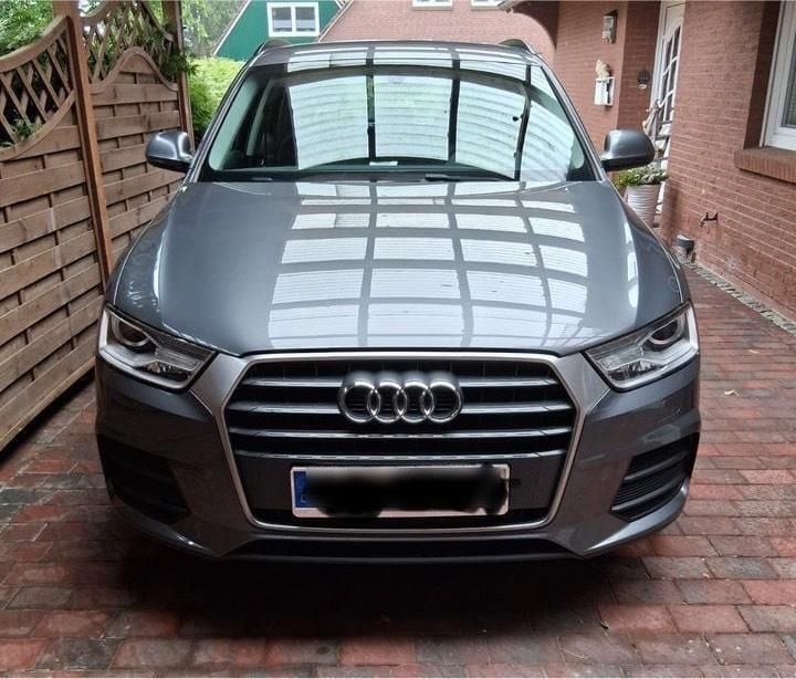 Grau Gebraucht 2017 Audi Q3 SUV | 15.000 € (Guter Preis) - Bild 1/4