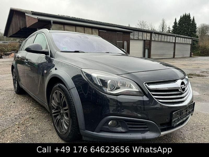 Gebraucht Opel Insignia Country Tourer 194 PS (142 kW) 2014 Schwarz Kombi