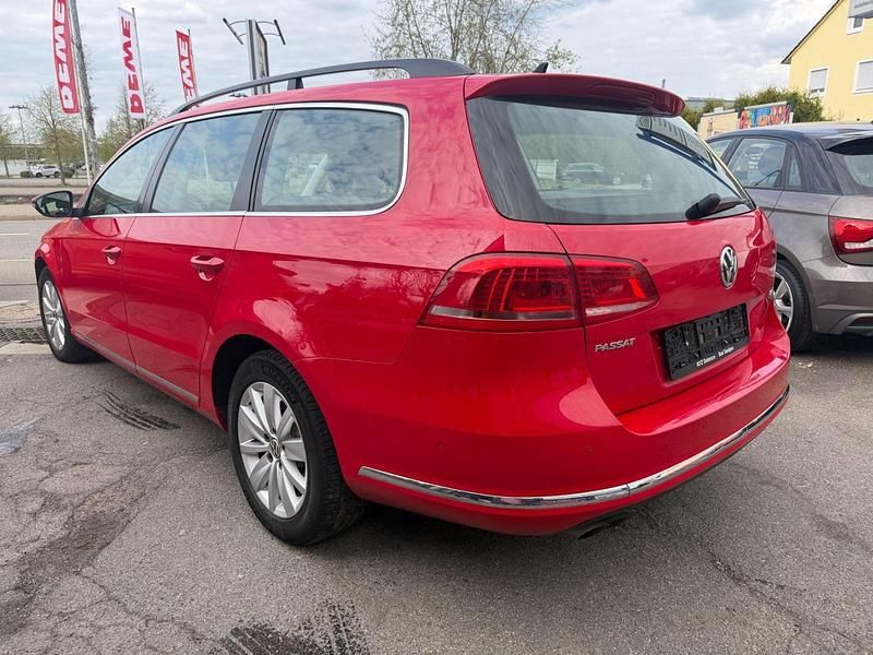 Gebraucht VW Passat 170 PS (125 kW) 2012 Rot Kombi