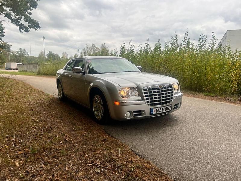 Gebraucht Chrysler 300C 340 PS (250 kW) 2006 Silber Limousine