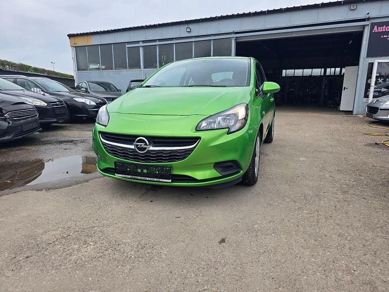 Second-hand Opel Corsa Edition 90 CP (66 kW) 2017 Verde Hatchback