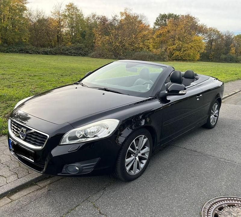 Schwarz Gebraucht 2011 Volvo C70 Summum Cabrio | 10.500 € (Superpreis) - Bild 1/4