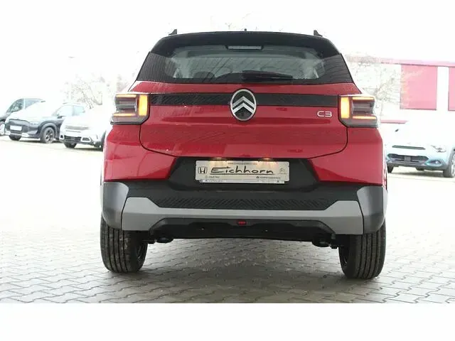 Neu Citroën C3 101 PS (74 kW) 2025 Andere farbe Kleinwagen