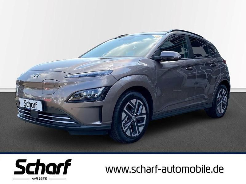 Bronze Gebraucht 2022 Hyundai Kona Trend SUV | 23.890 € (Teuer) - Bild 1/4