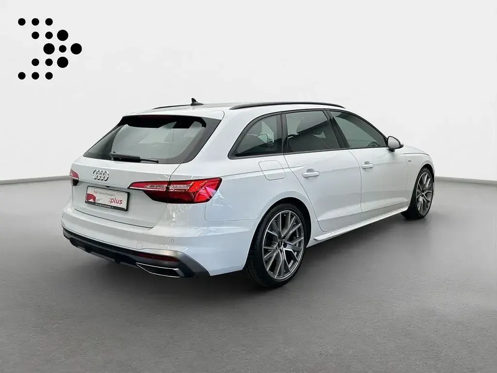 Gebraucht Audi A4 S-Line 150 PS (110 kW) 2023 Weiß Kombi