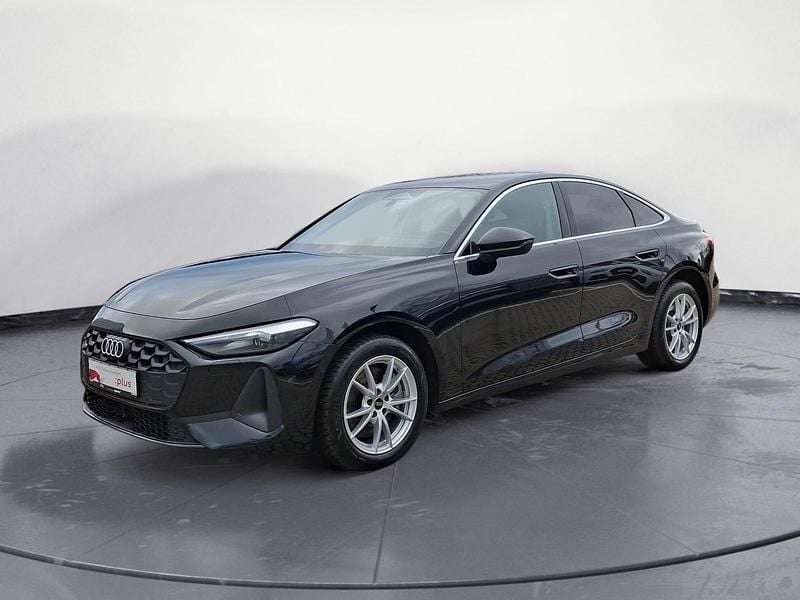 Gebraucht Audi A5 Ambiente 204 PS (150 kW) 2025 Schwarz Limousine