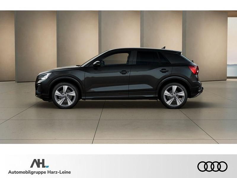 Neu Audi Q2 Advanced Plus 150 PS (110 kW) 2025 Schwarz SUV